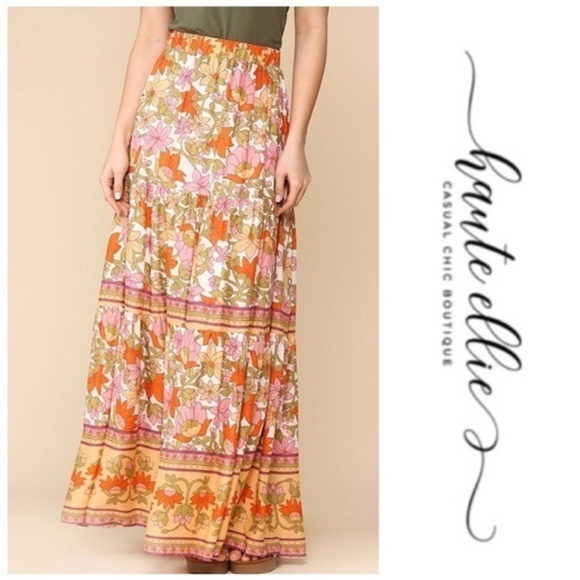 That ‘70’s Chic Bohemian Floral Maxi Skirt - Picture 2 of 4